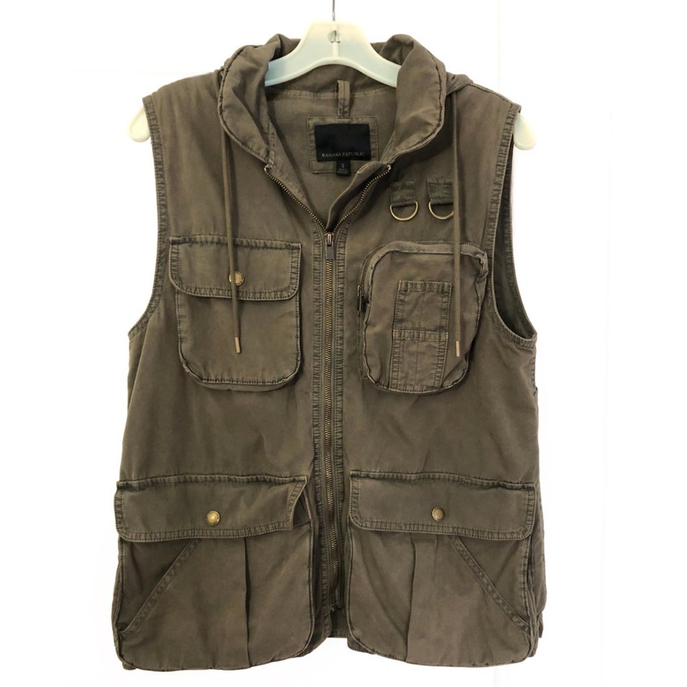 Banana Republic River Vest (Cargo vest)  Exploration Green Size S